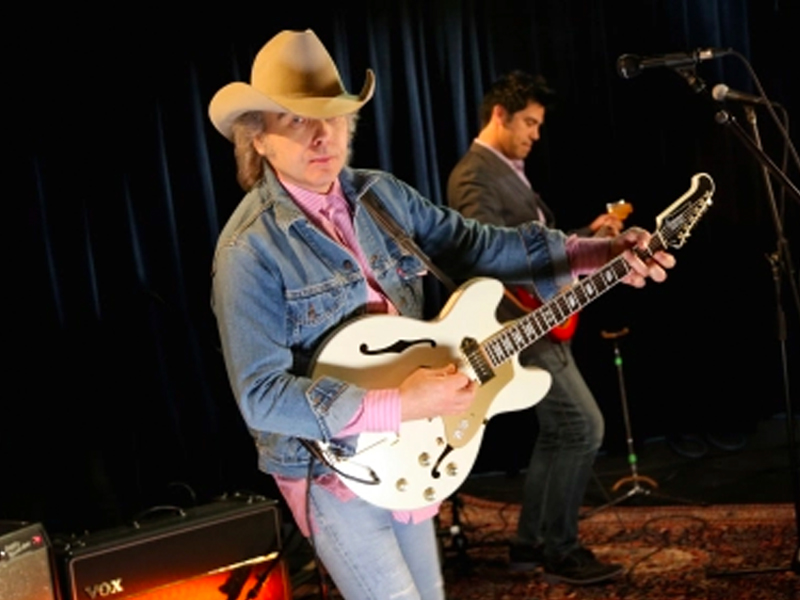 Dwight Yoakam